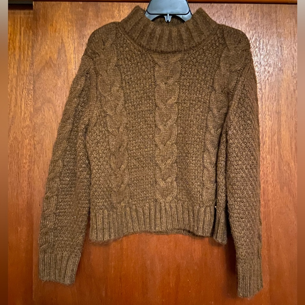Brown vintage (old american eagle logo?) knit sweater